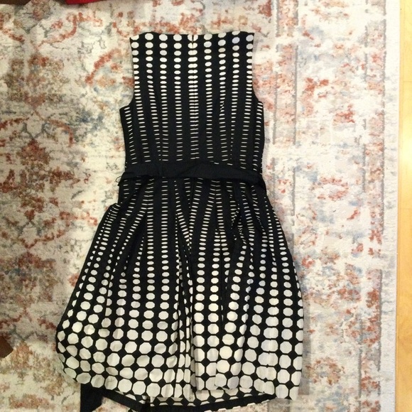 Anne Klein Dress *NWT* - Picture 4 of 4